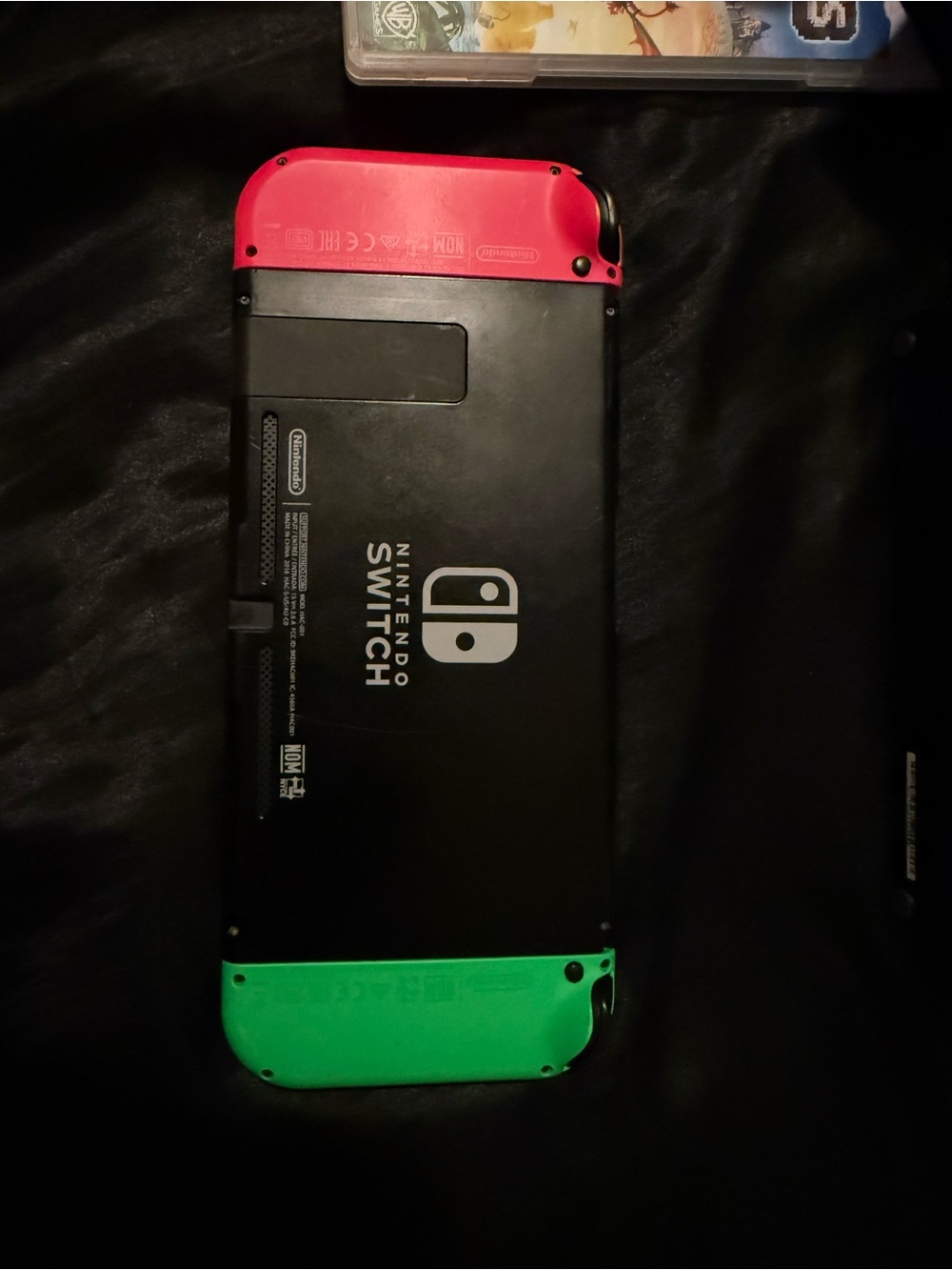 Nintendo Switch V1 - Picture 2 of 4